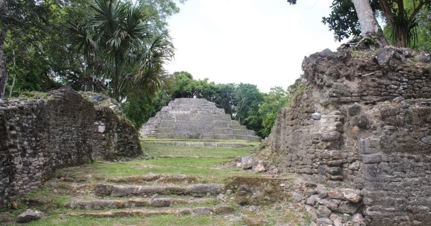 Lamanai Belize Tours