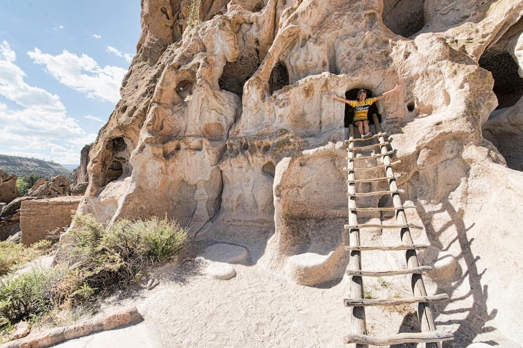 Hiking Tour in Bandelier National Monument