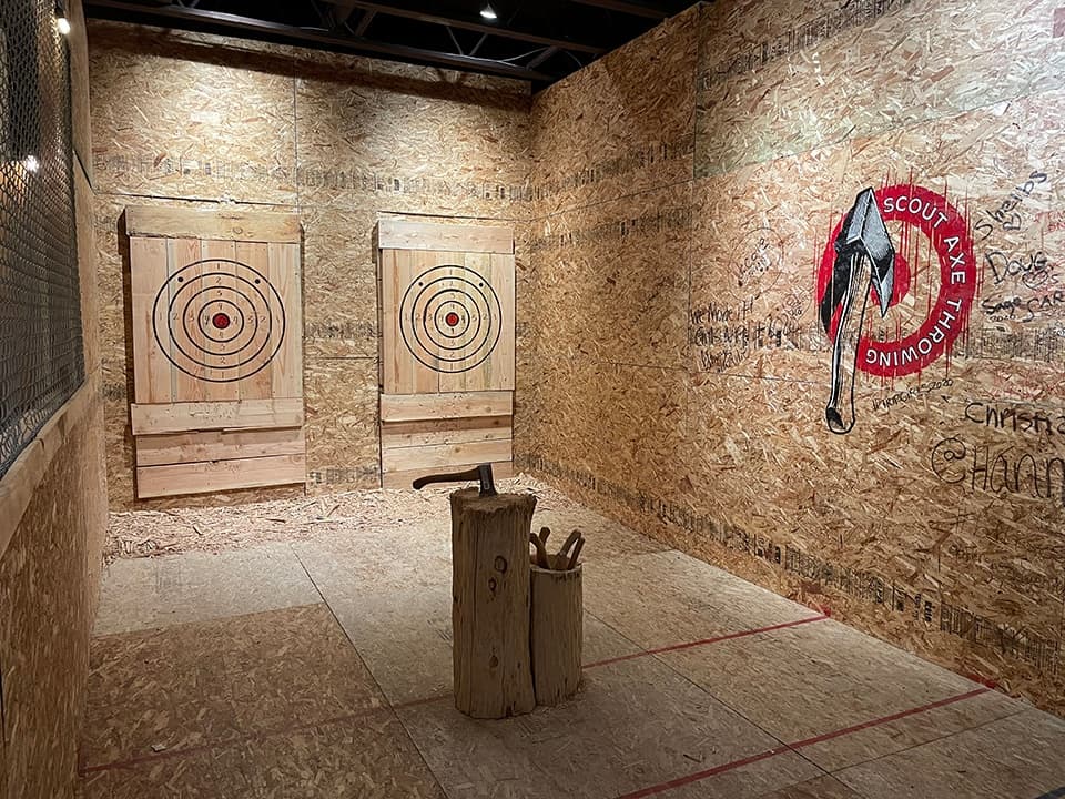 Lane 2 One Hour Axe/Knife Throwing Session