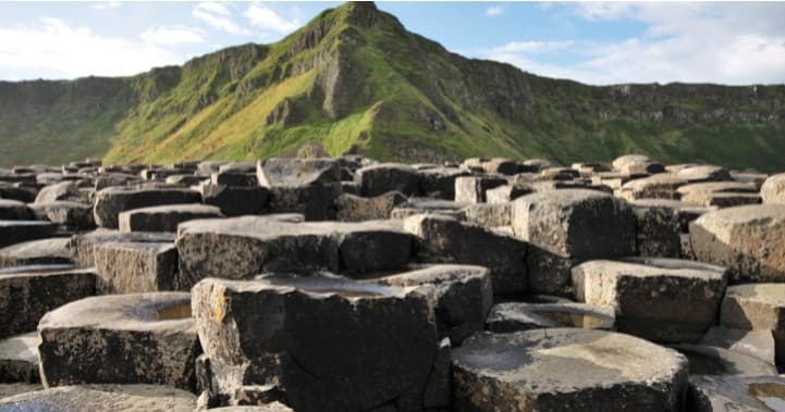 Giants Causeway Day Tour (Small Group)