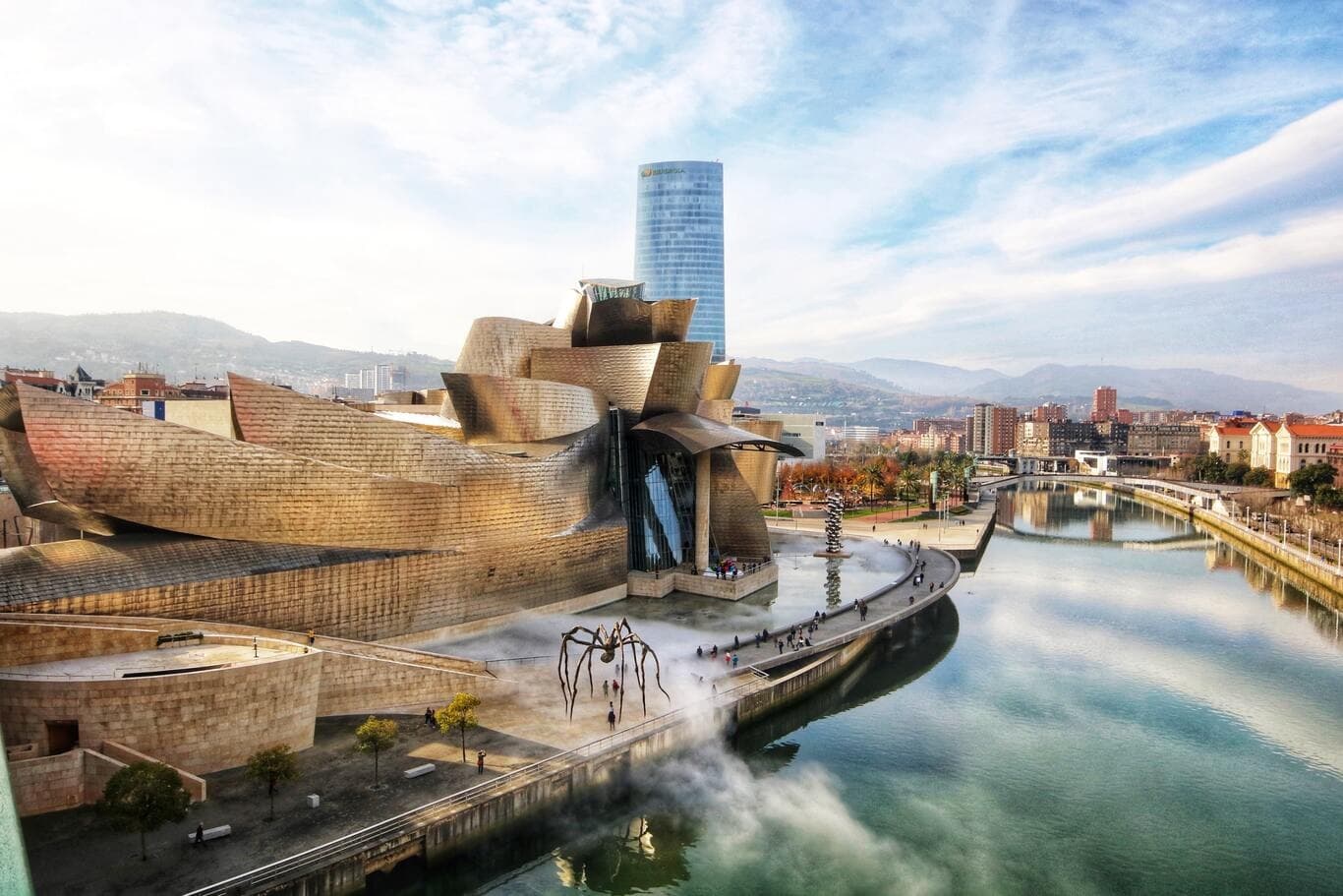 Guggenheim, Bilbao y Mundaca