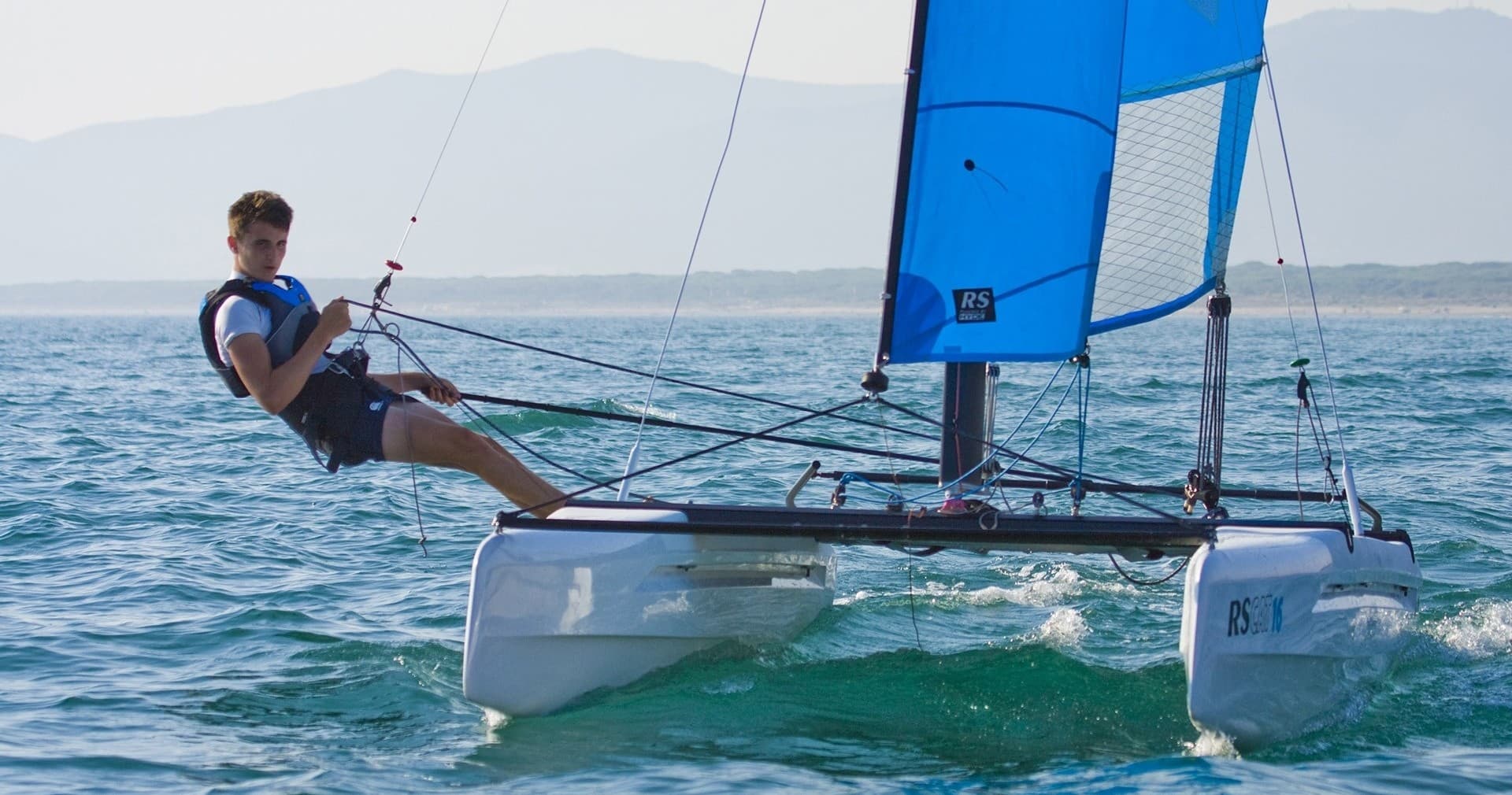 Segelboot RS Kat 16