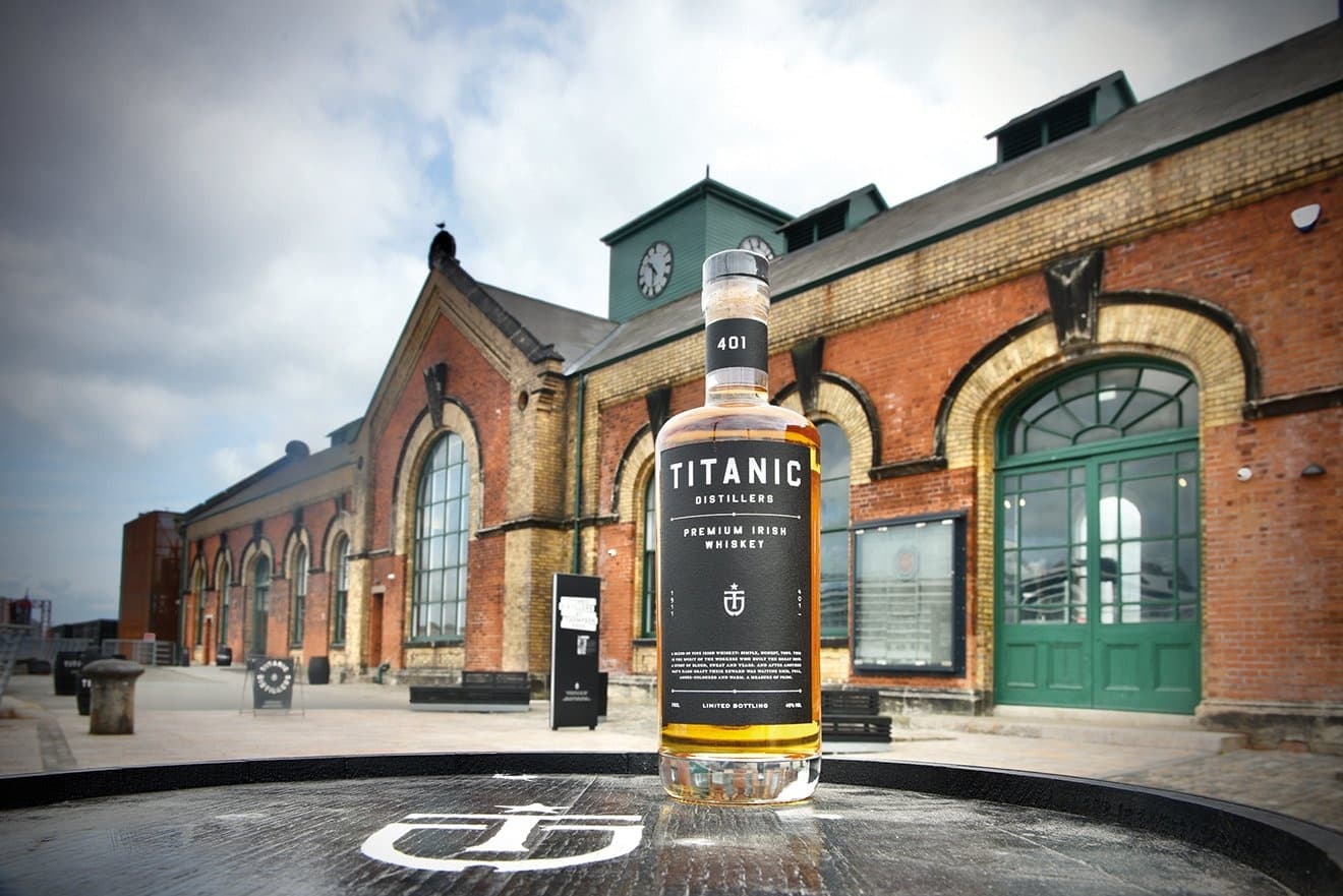 Belfast – Skip-the Line Titanic Museum & Distillery Discovery Tour