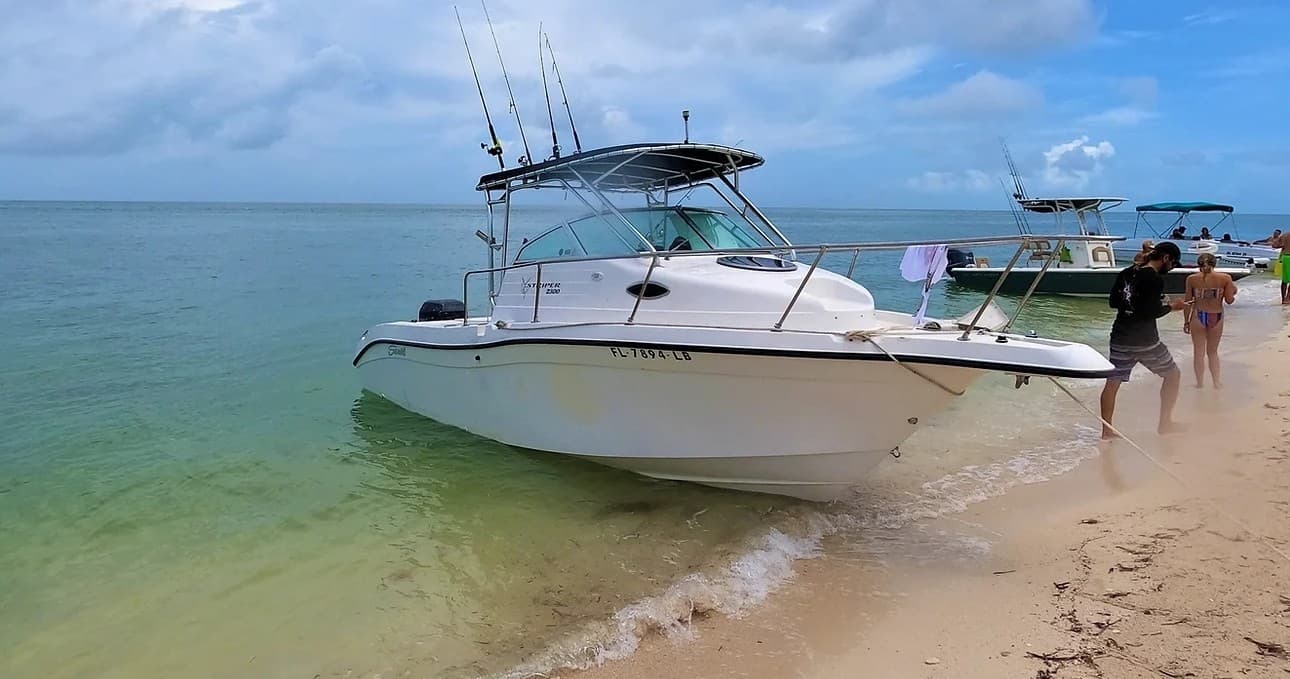 Sandbar, Hidden Beaches and Island Adventuring