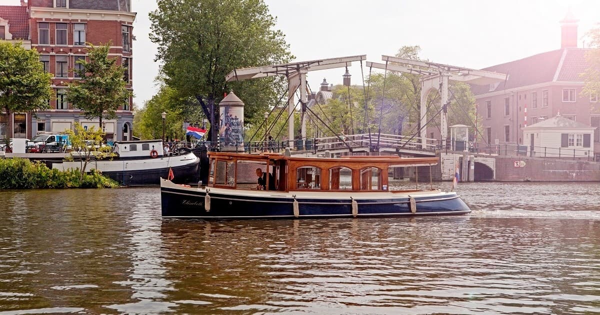 Zondag High Tea Rondvaart