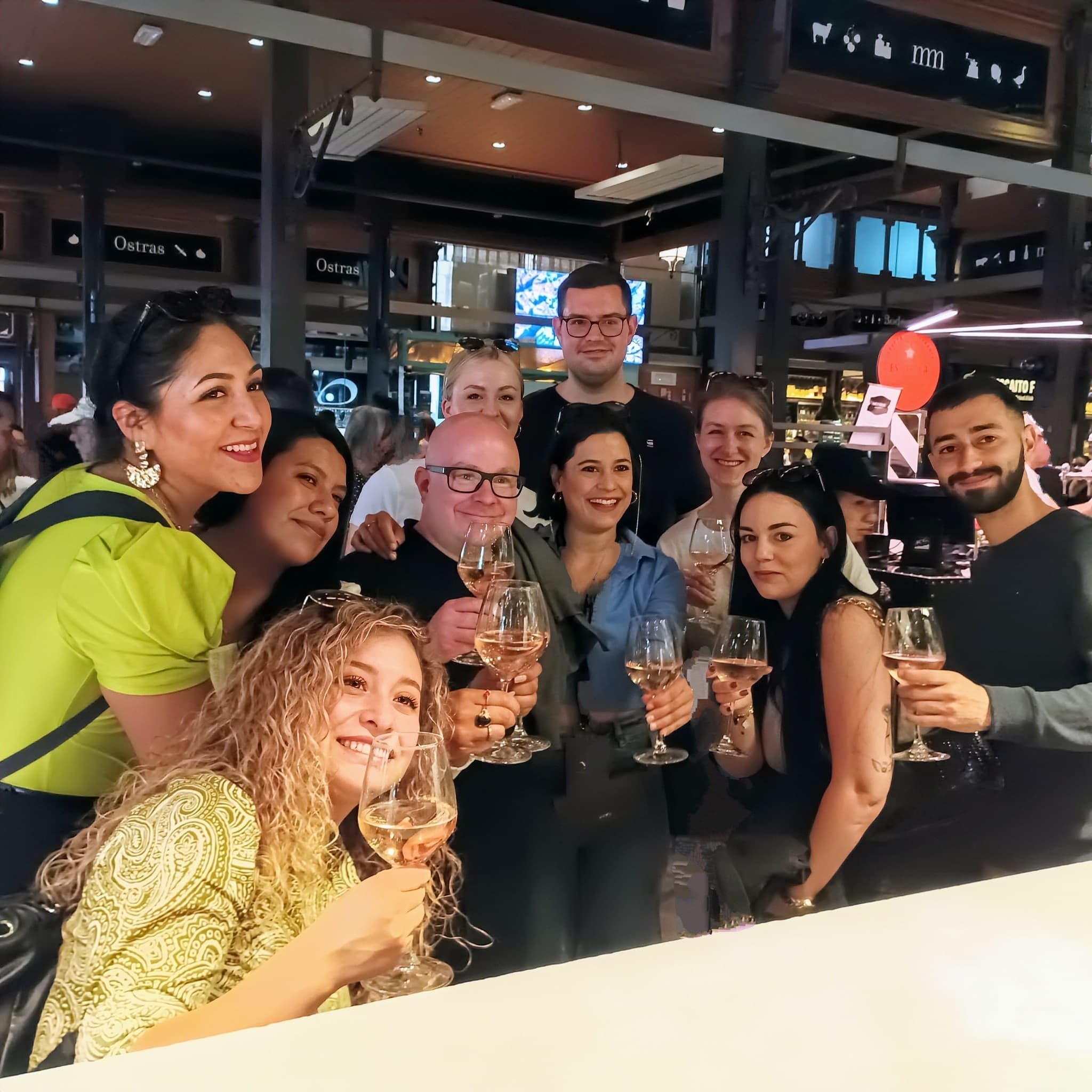 Full Gastronomic Tapas & Wine City Tour of Iconic Taverns & 360ª Rooftop