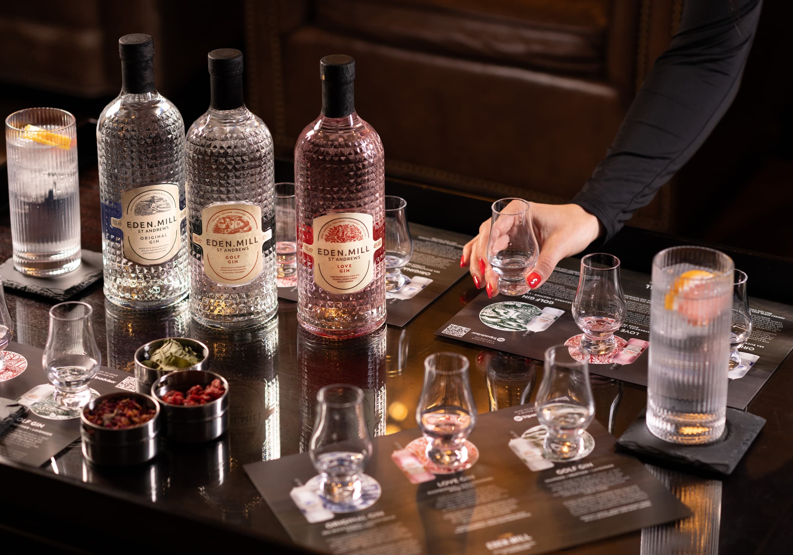 St Andrews: Barrel Top Gin Tasting Experience