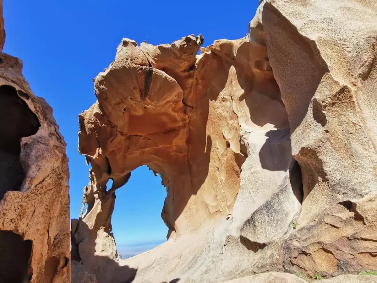 PRIVATE tour to Ajuy Caves and Betancuria with secret Arco de Las Peñitas hike