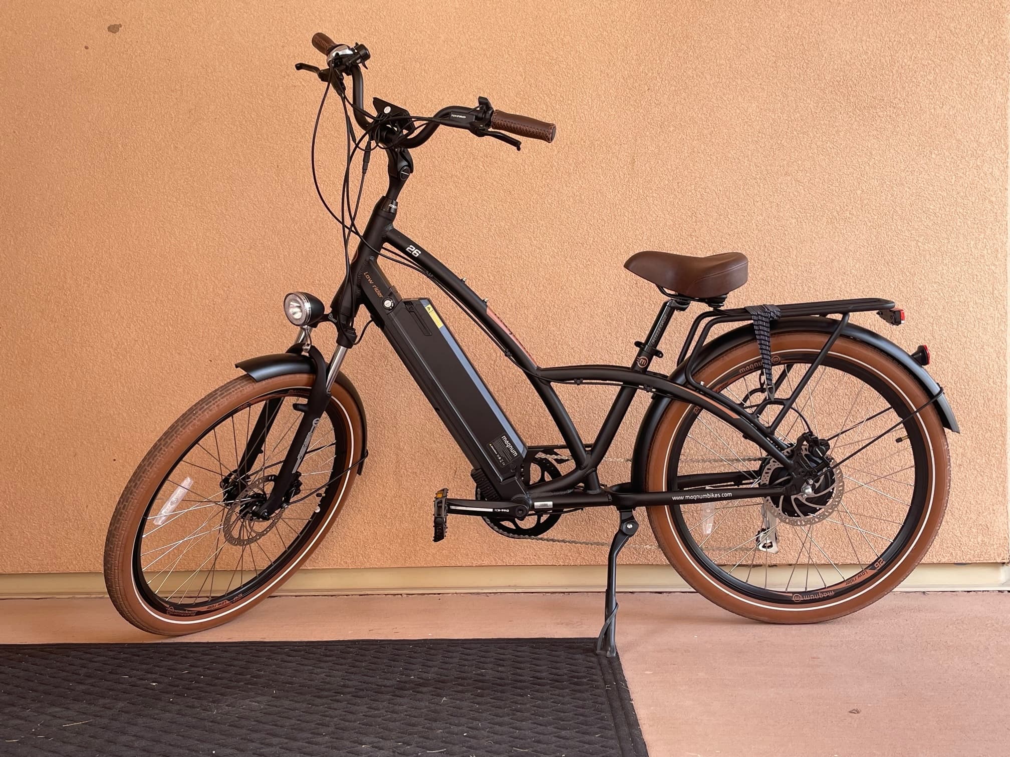 8 Hour E-bike and e-Scooter Rental