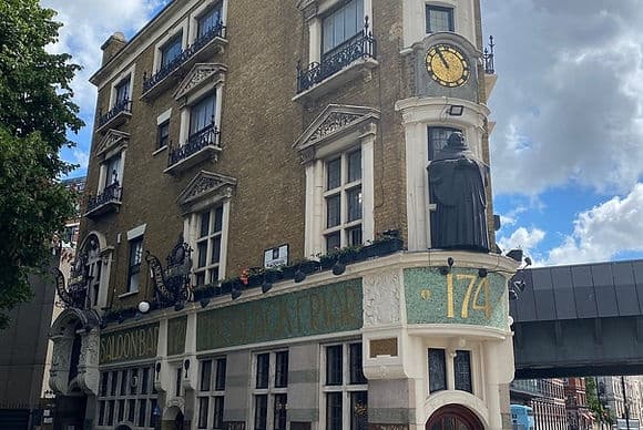 The Great Historic Pub Experience
