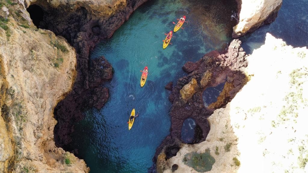 Ponta da Piedade em Kayak