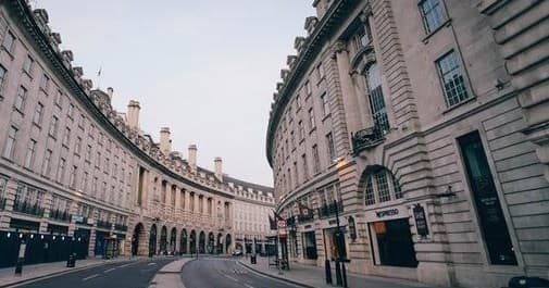 Piccadilly Tour