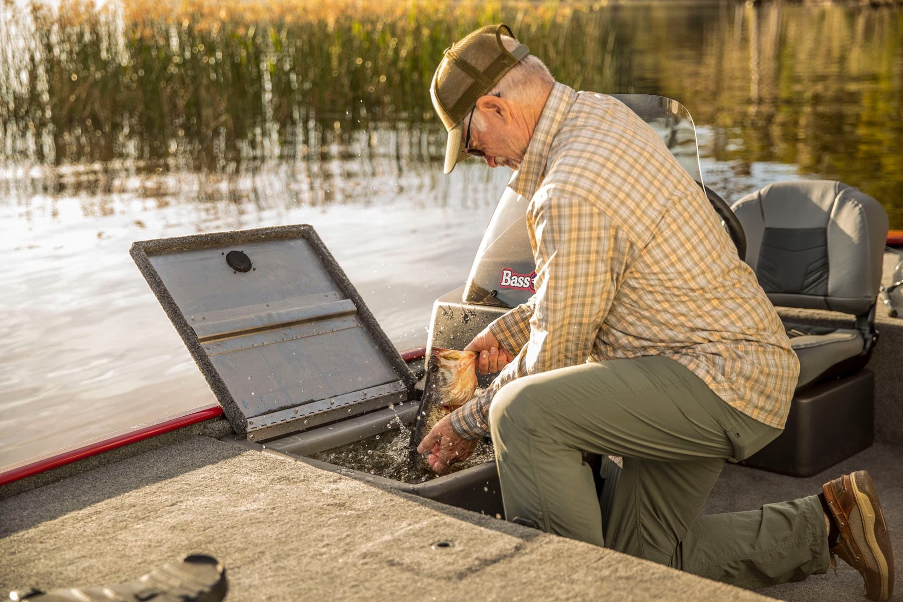 24 Hour - Tracker Fishing Boat Rental - TRX