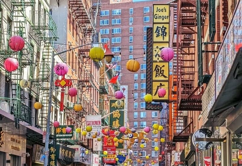 Tastes of Chinatown: Neighborhood History and Food Tour