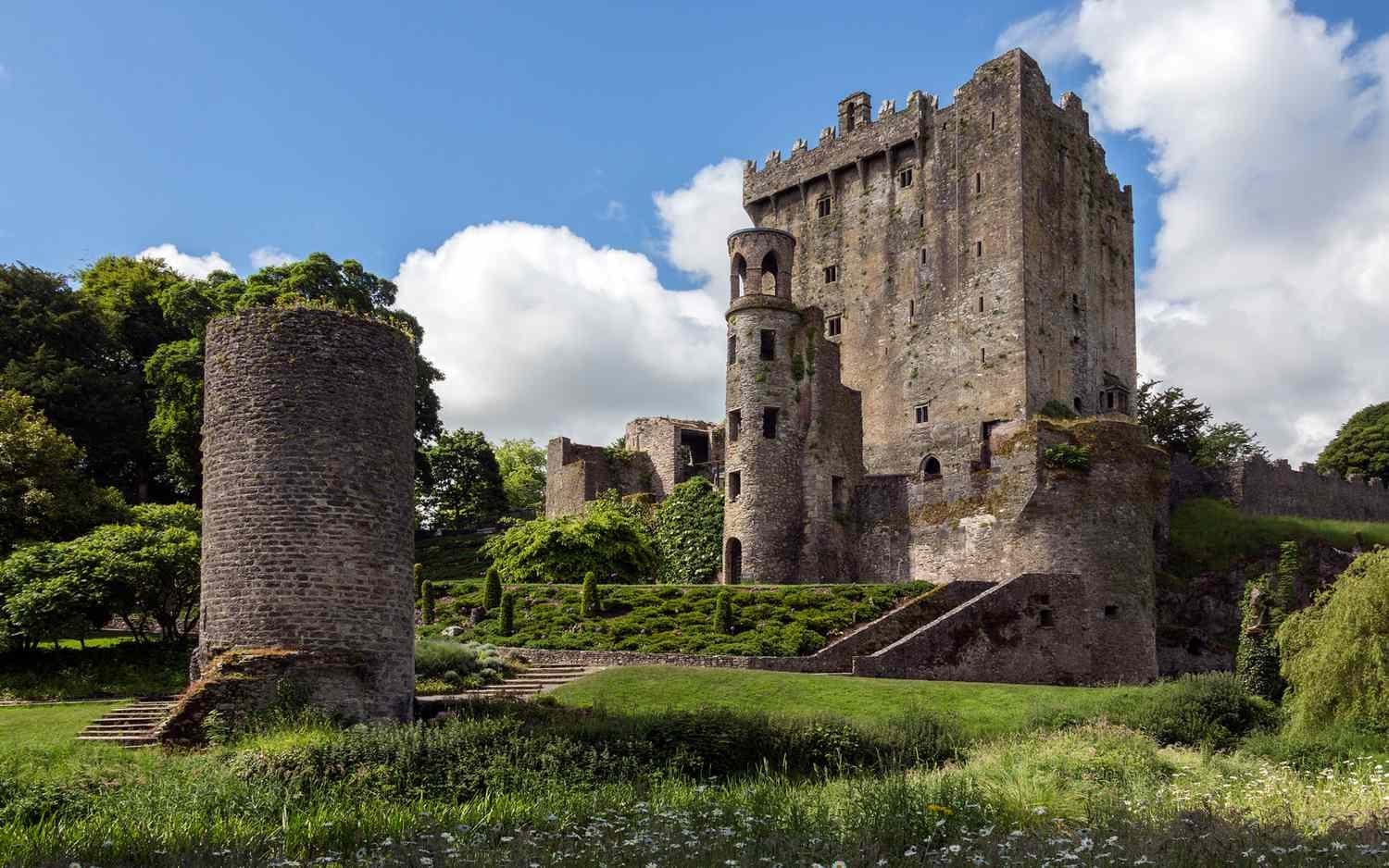 Blarney Castle, Gardens & Village Tour
