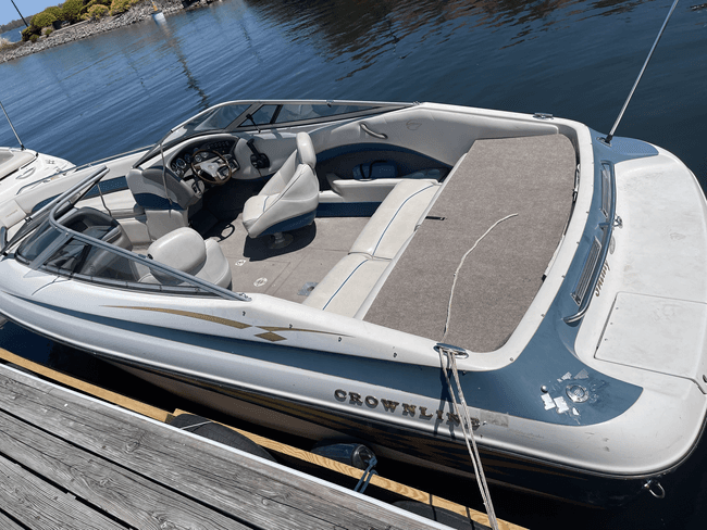 21' Crownline Rental