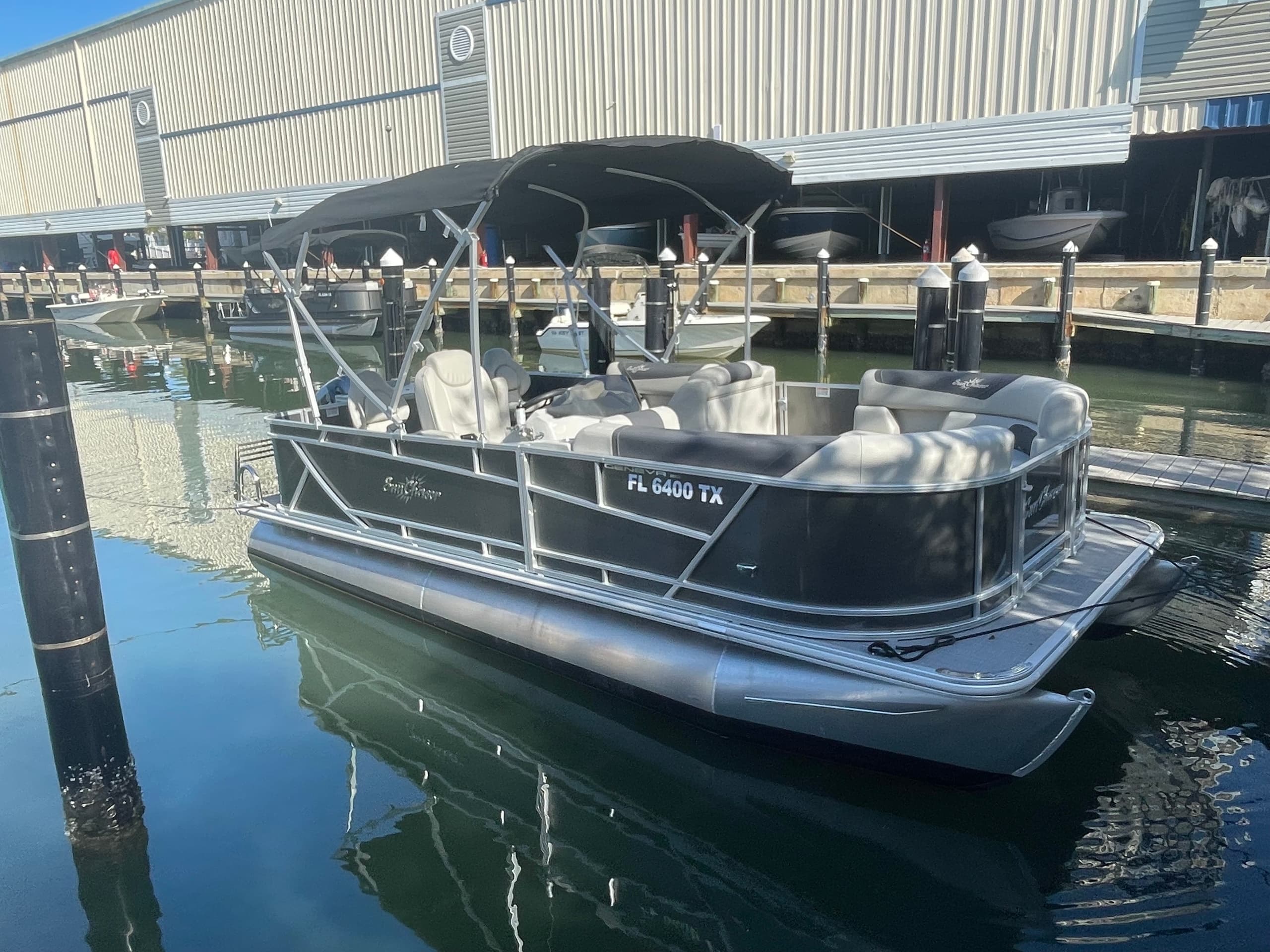 Sunchaser Geneva 20 - Sea Turtle""