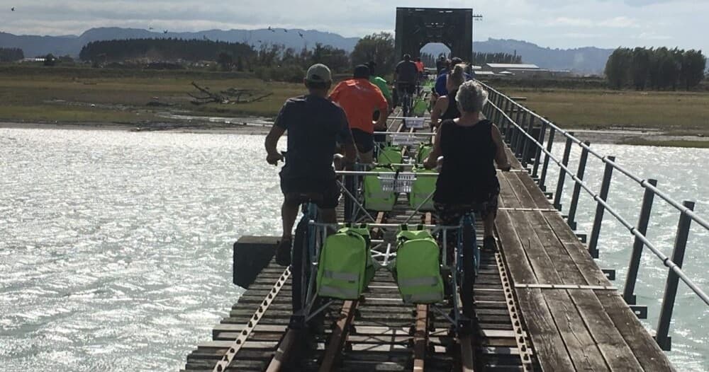Waipaoa Bridge (one hour guided tour) Minimum age strictly 18 yrs