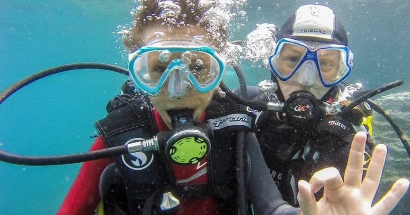 Baptismo de Mergulho no Mar