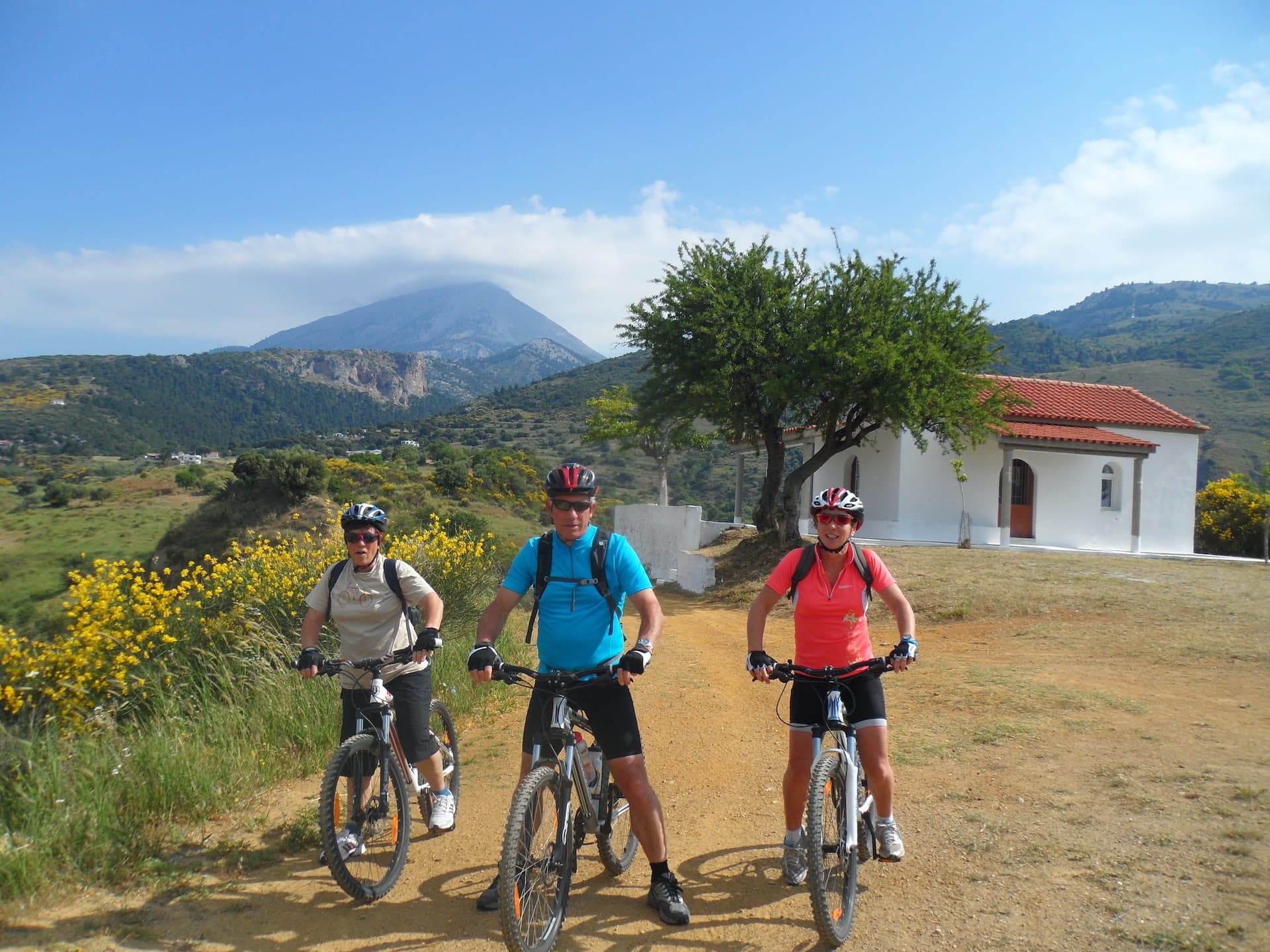 MTB / Riding the river of Steni