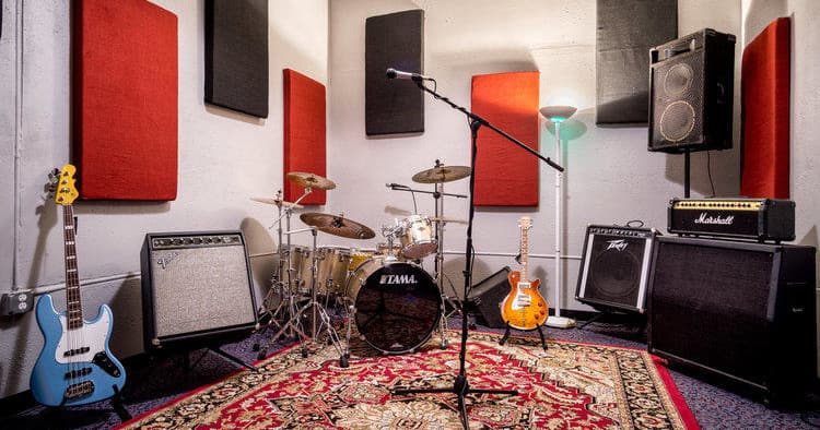 Studio 2