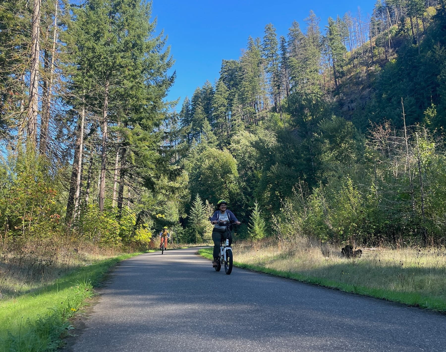 Gorge Town & Trail Tour