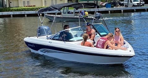 Rinker QX18