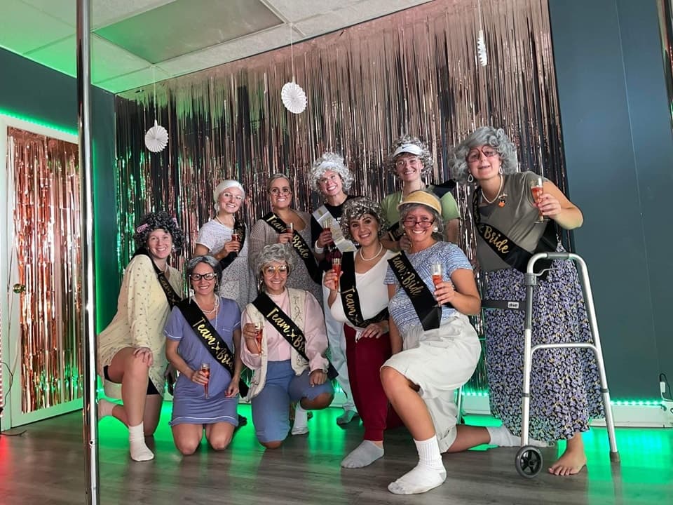 Bachelorette I DO" Pole Party"