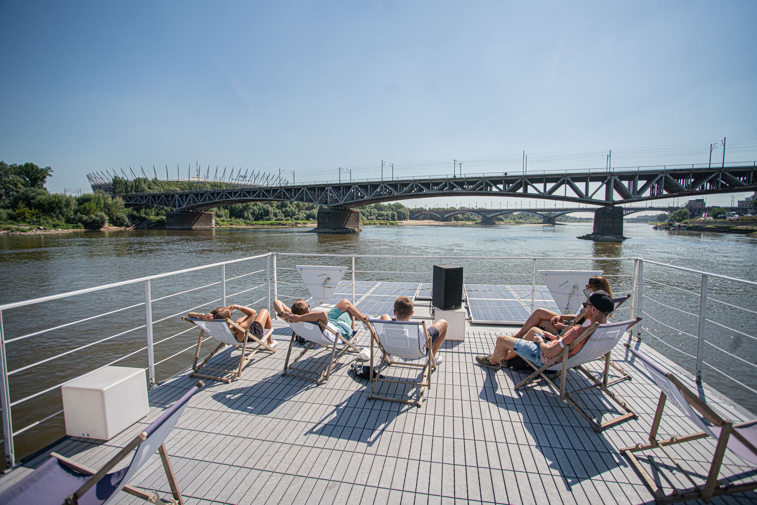 Premium Experience: Discover Warsaw on Cruise Aboard the Modern Barge