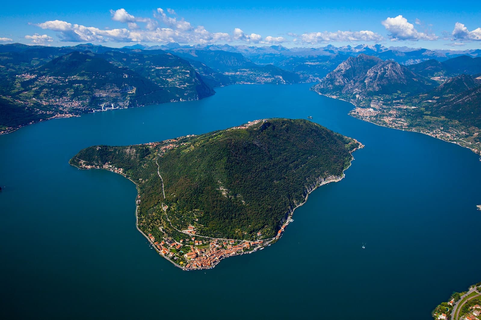 Giro di Monte Isola da Iseo - senza sosta