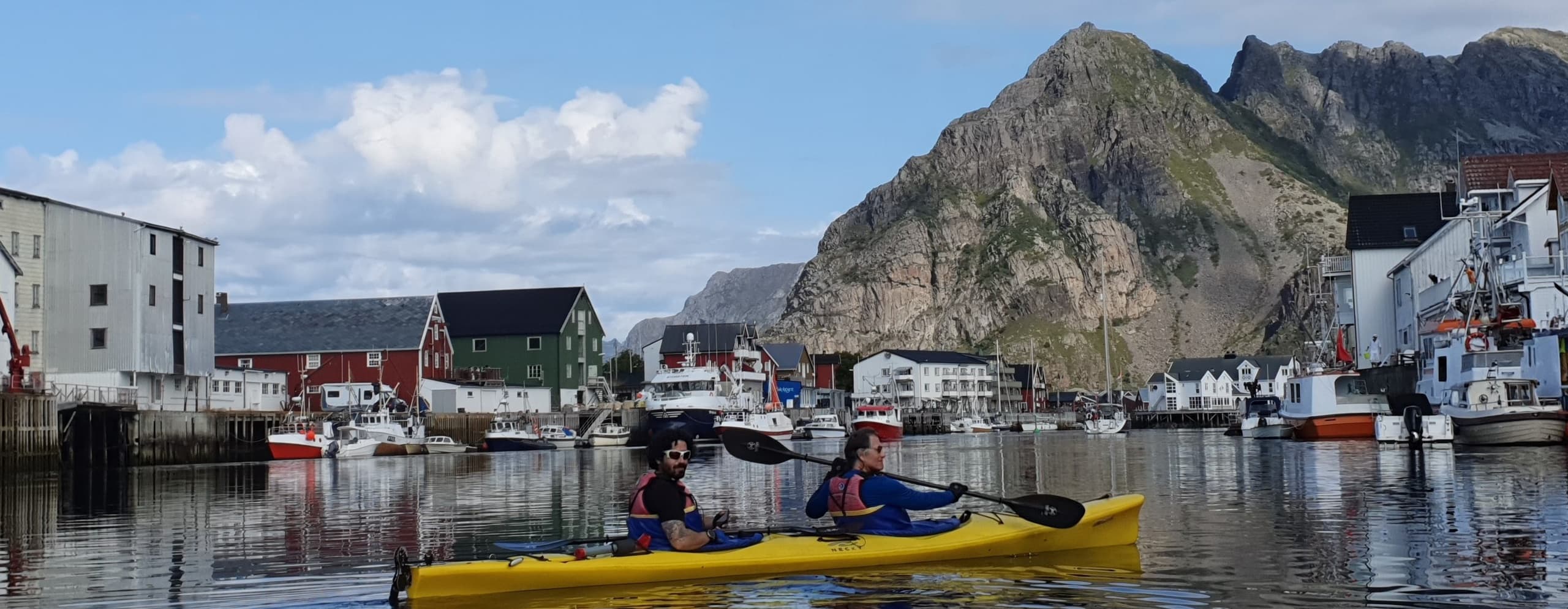 Paddle Svolvær to Henningsvær