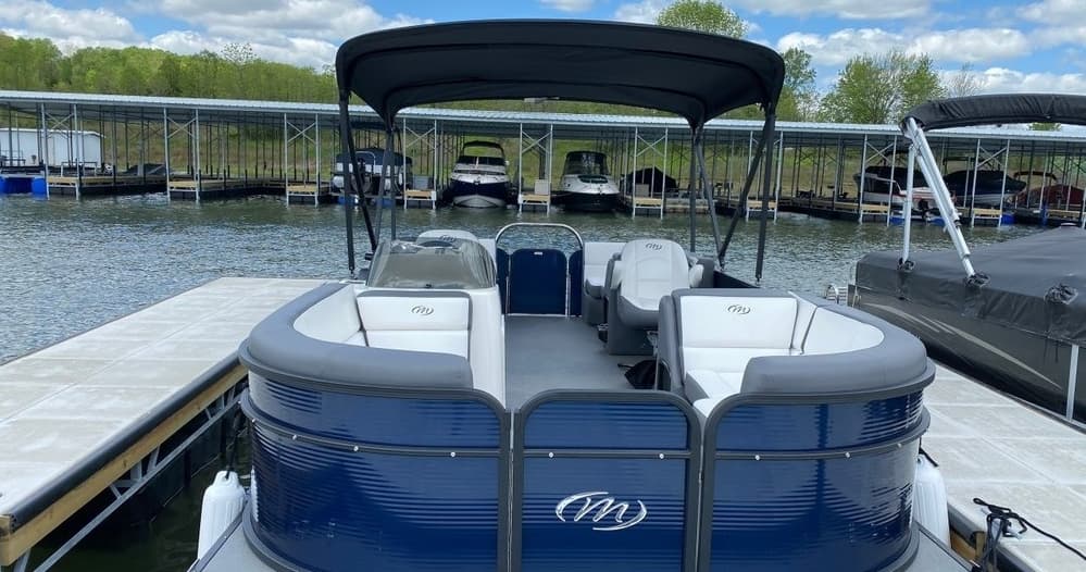 Luxury Pontoon Rental