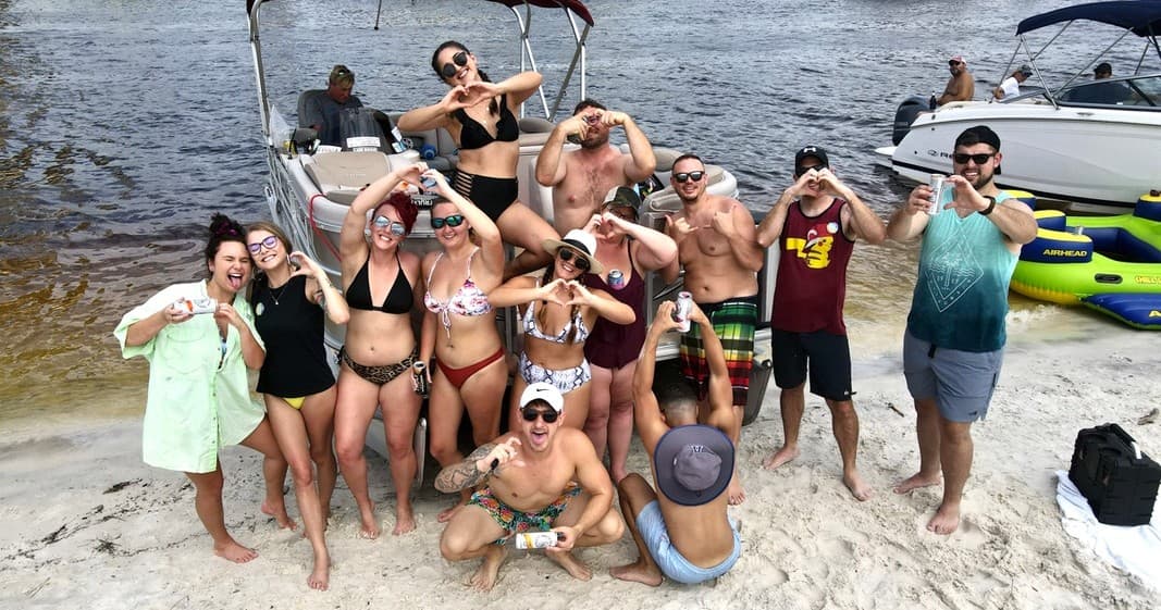 13-22 Passengers - Four Hour Charters