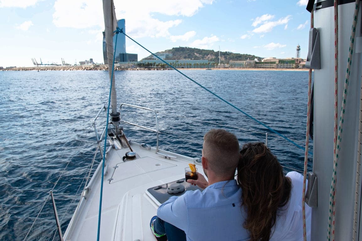 Alquiler de Velero Privado con Patron