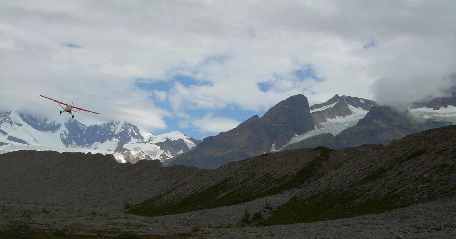 Kennicott Glacier Fly-In Hiking