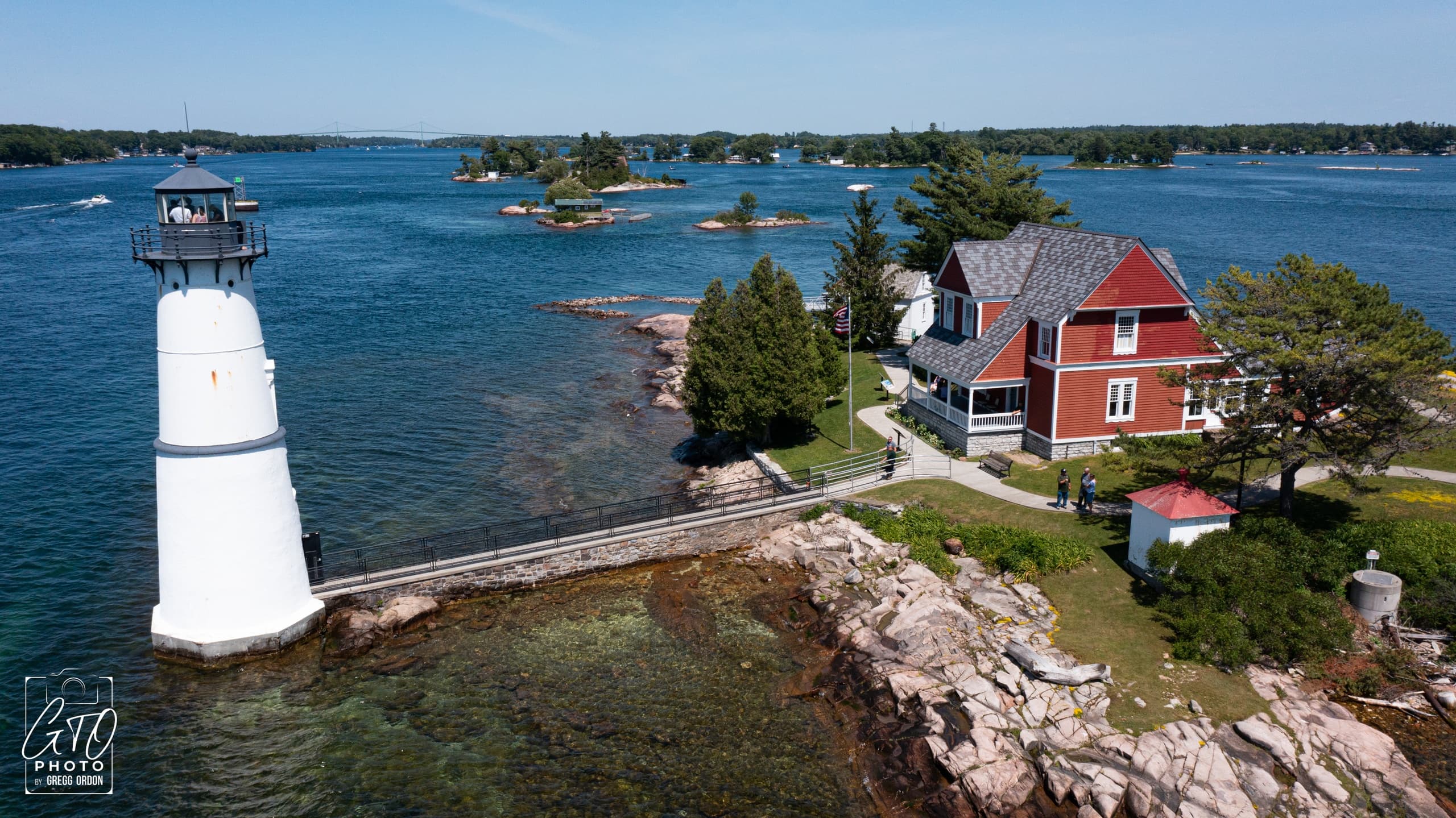 Rock Island Lighthouse (Glass-Bottom Boat) Tour