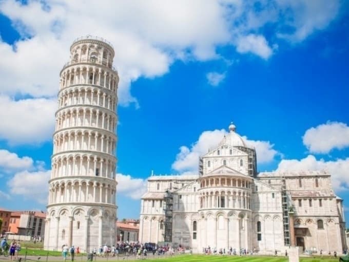 Private Lucca to Pisa leaning Tower by bike