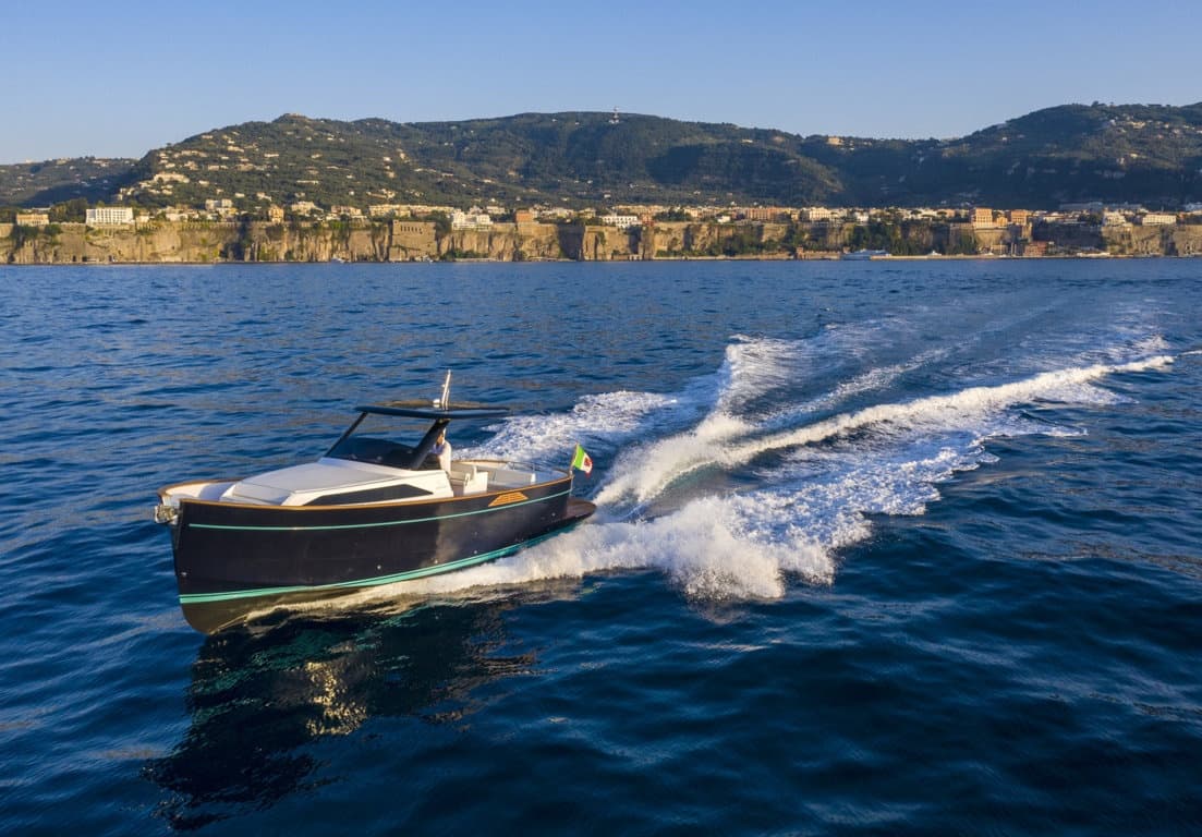 Apremare 35  - Departure from Sorrento
