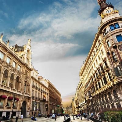 Tapas por el Madrid Castizo con Postre al Final