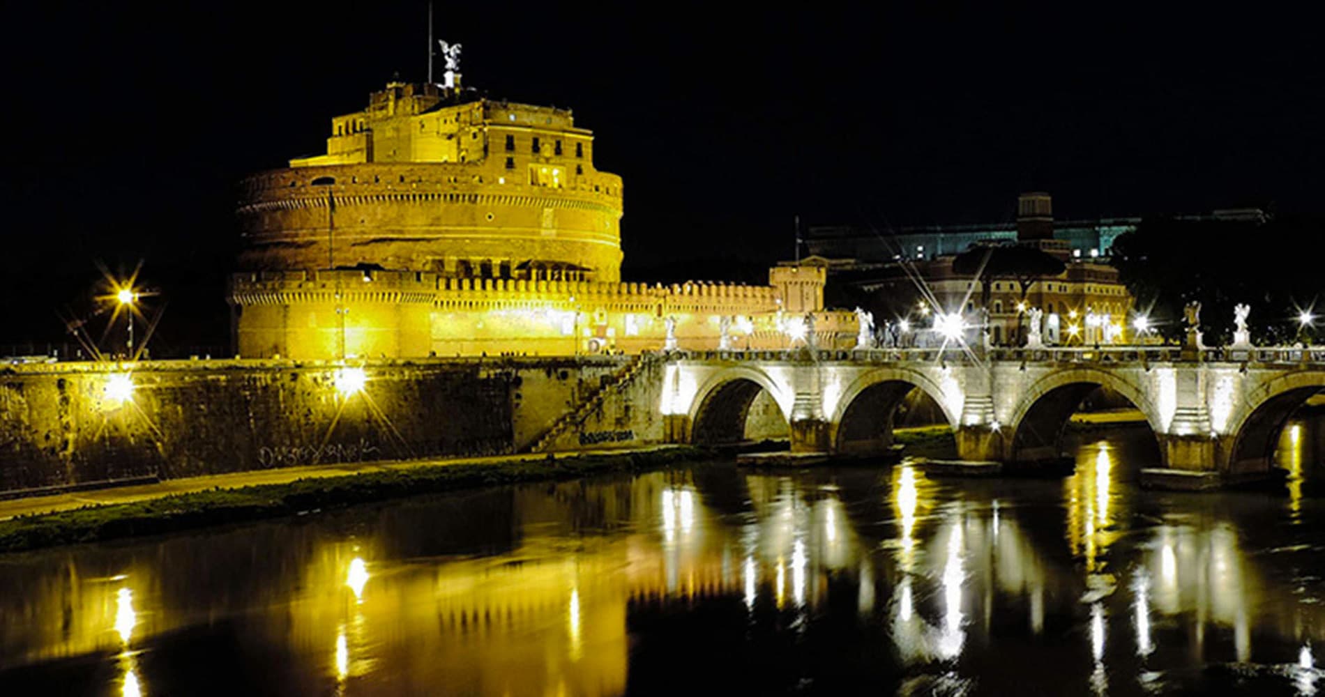 Visita guidata Roma di sera con Chauffeur & Cena