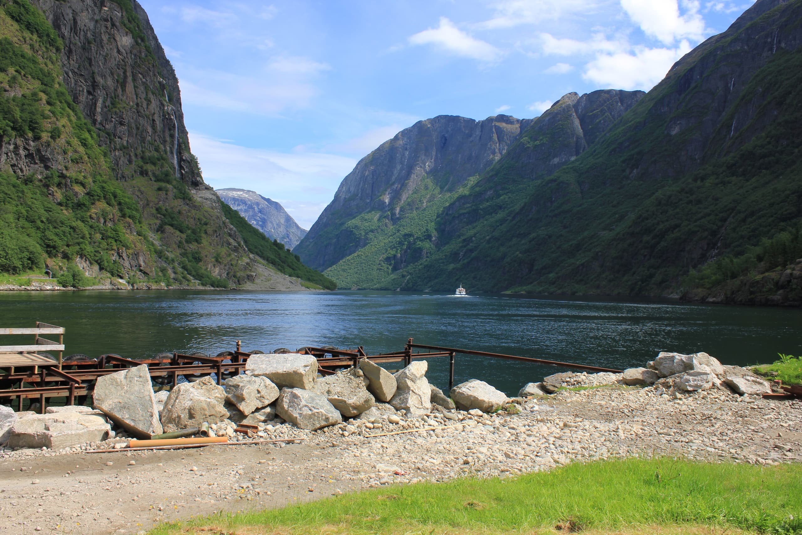PRIVATE GUIDED TOUR: Highlights of Norway – Trip to the Sognefjord