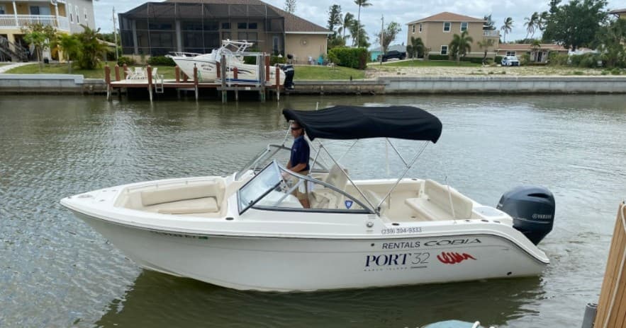 220 DC Cobia Bow Rider Rental