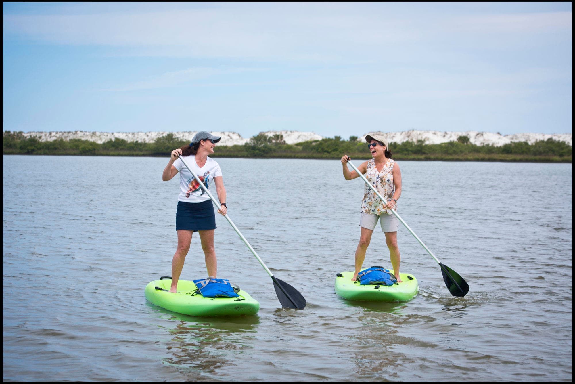 1 Hour Paddleboard Rentals