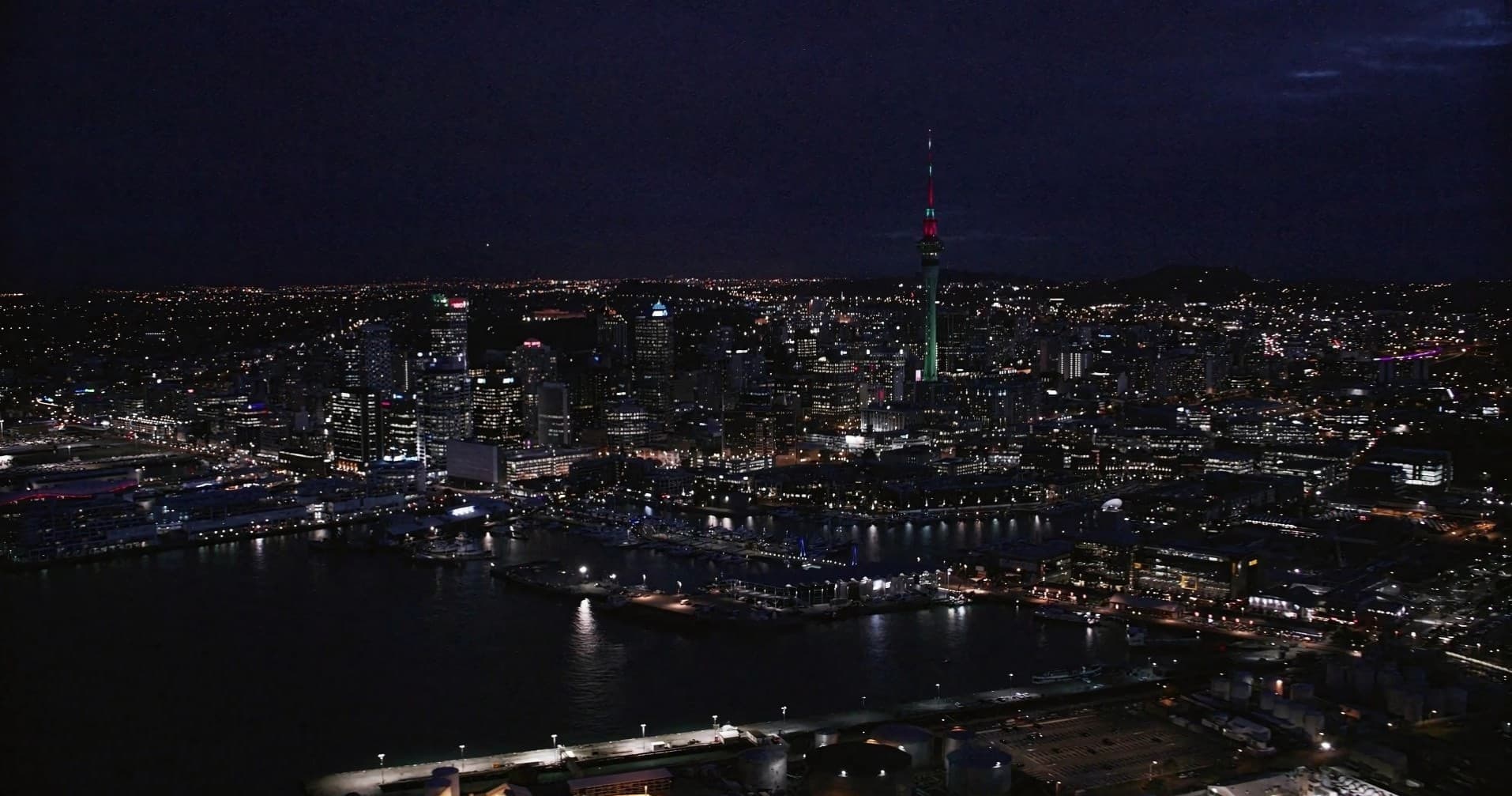 Heletranz Exclusive | Night-Time Scenic