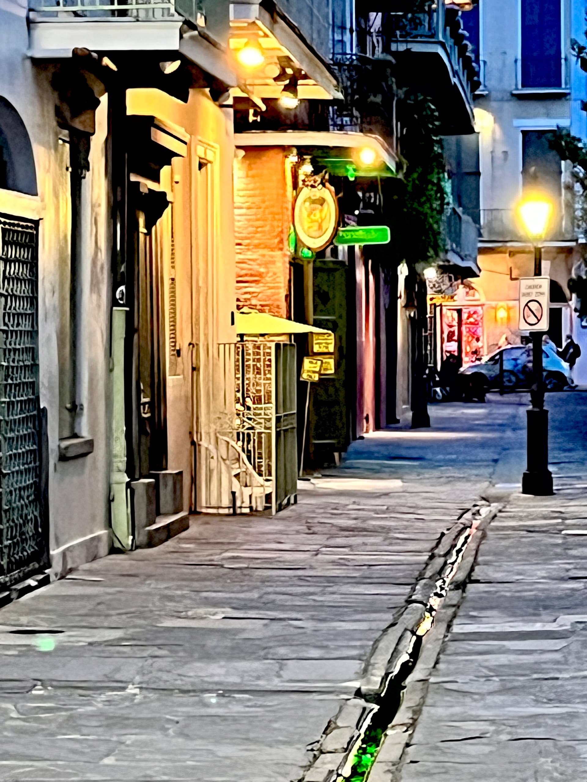 Private New Orleans Haunted Legends & Scandals