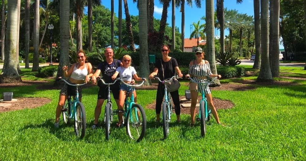 Hourly Beach Cruiser Bicycle Rental