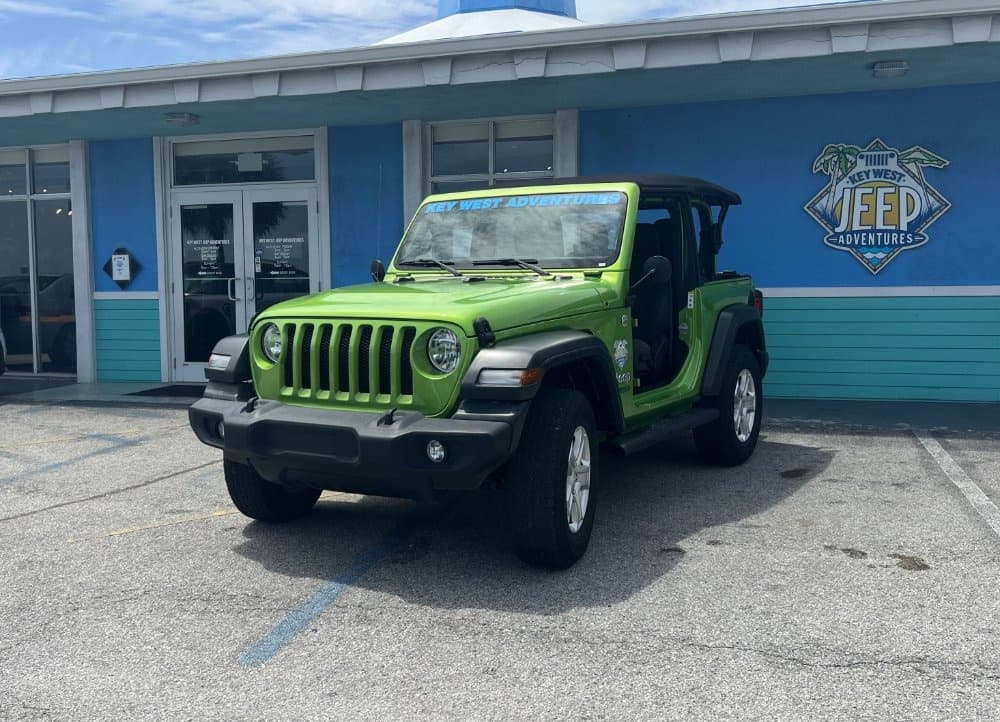 2 Door Jeep Rental - Marathon