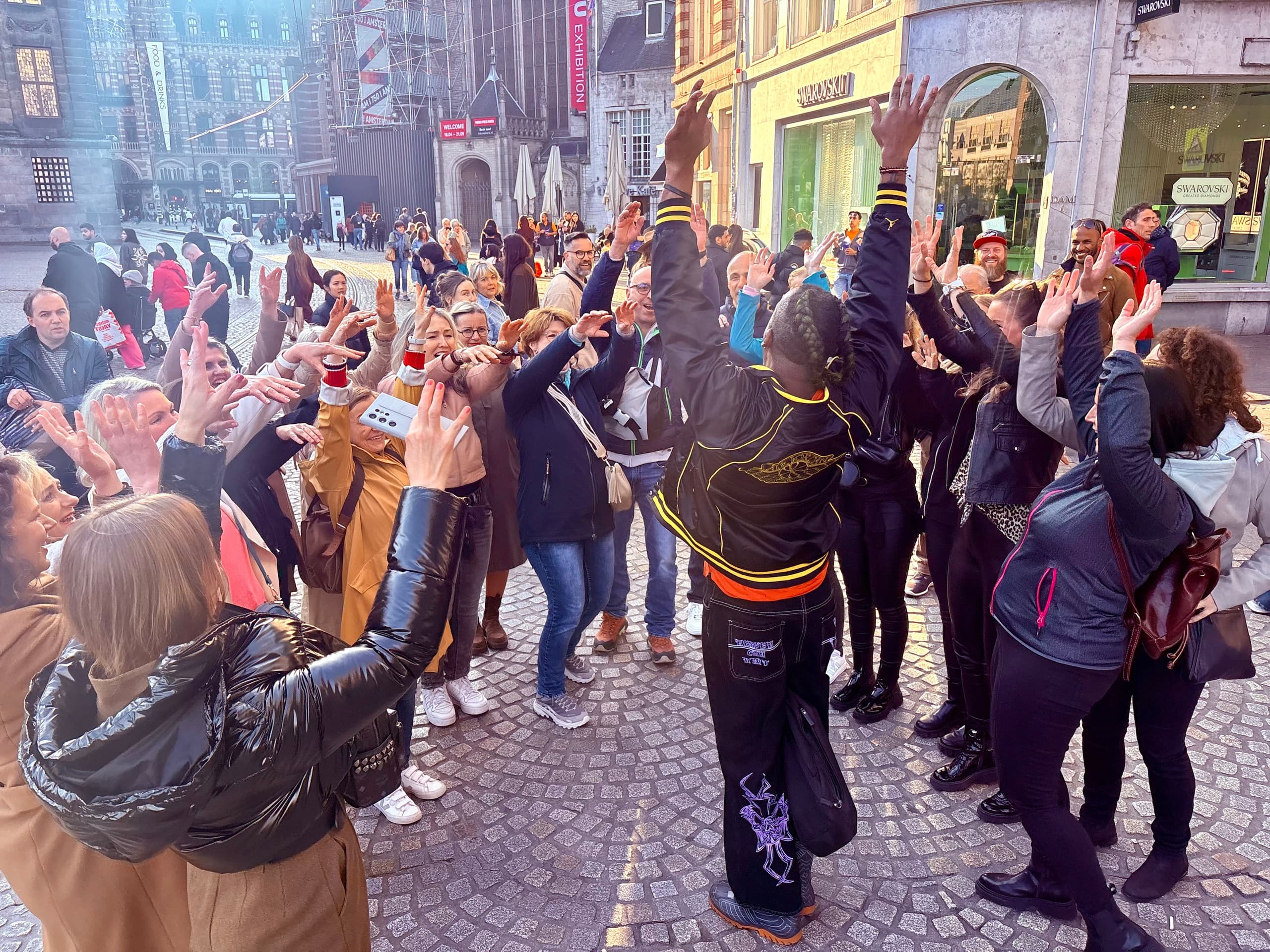 Amsterdam: Coffee Shop Ganja  Walking Tour