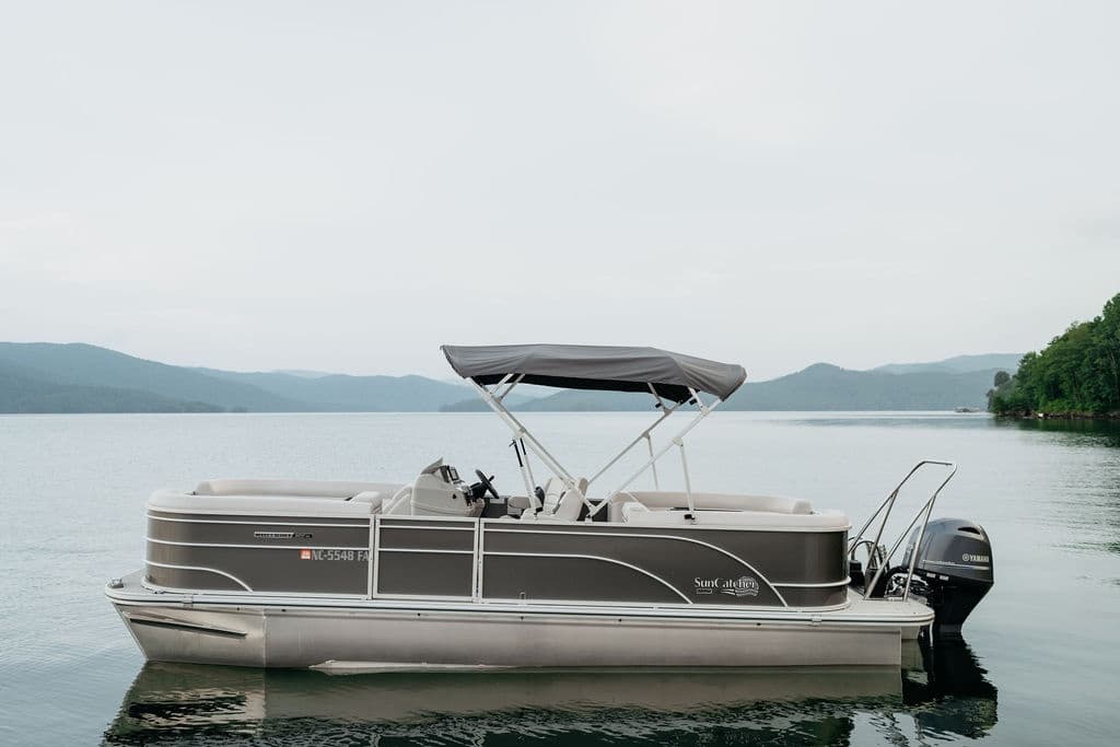Multi-Day Tritoon Rentals -- Lake Jocassee / Devils Fork State Park