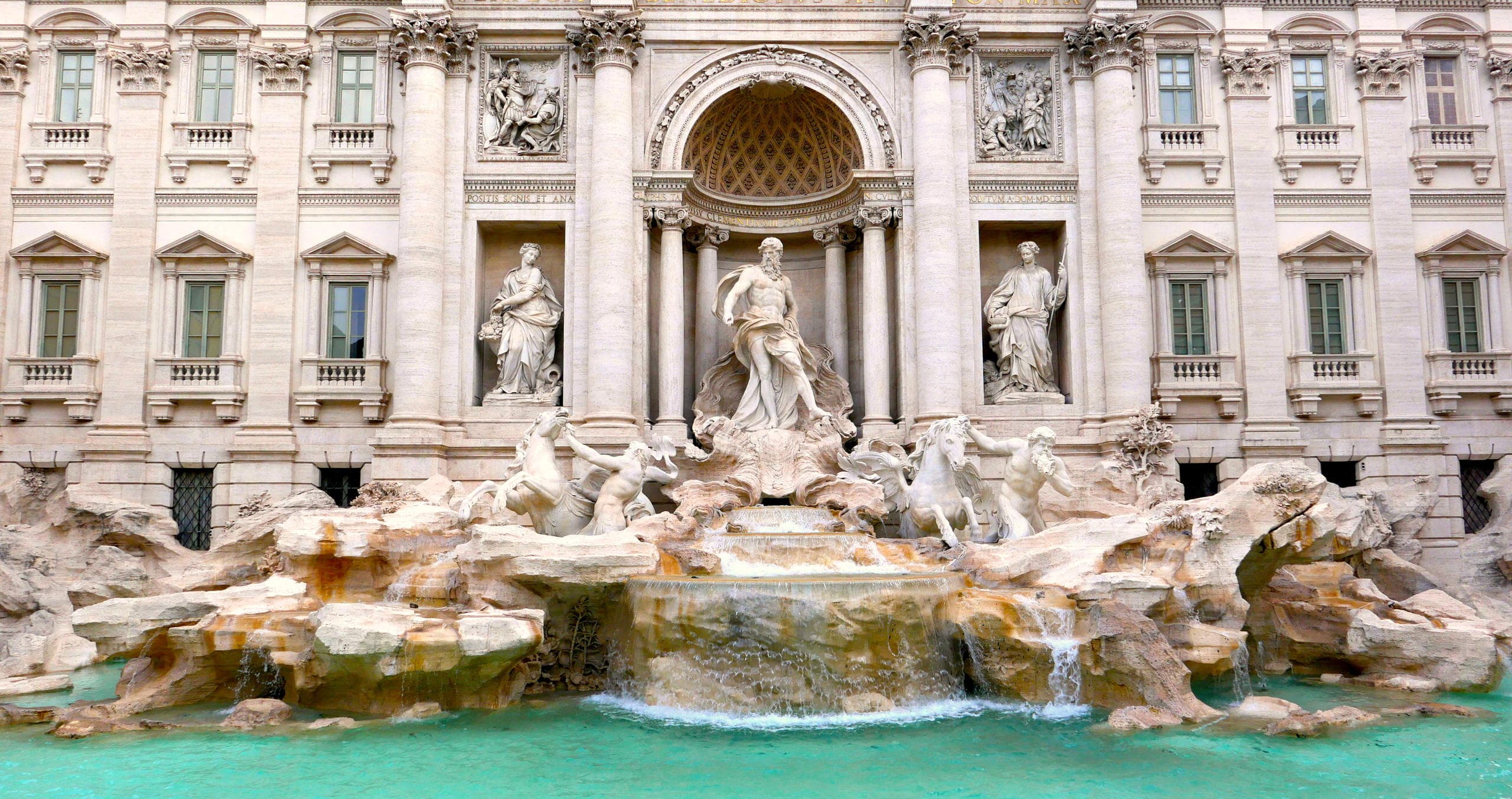 Visita Guiada Express Pela Fonte de Trevi e seu Subterrâneo